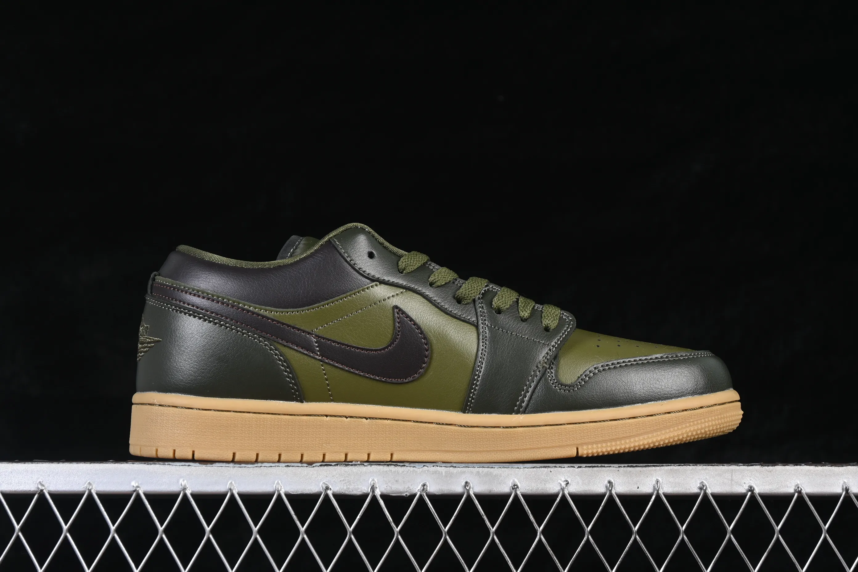 All categories Air Jordan Jordan series basketball shoes Air Jordan 1 Low Air Jordan 1 Low AJ1 Joe 1 seaweed green low-top cultural casual sneakers IR0840-325